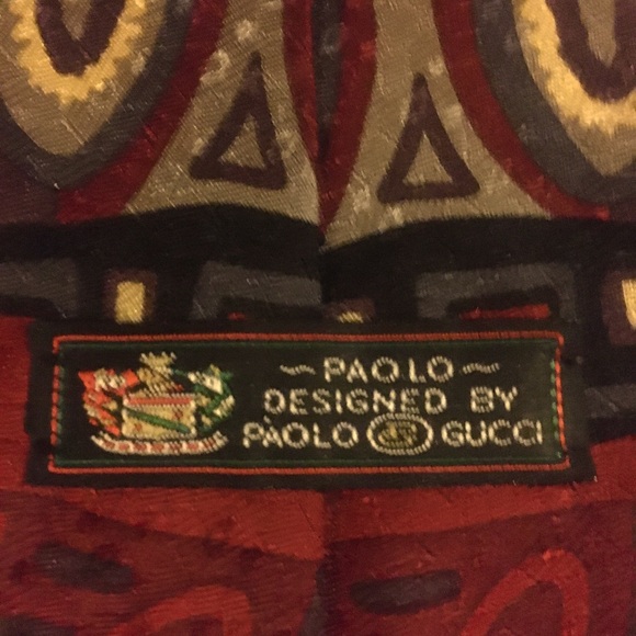 Italian Authentic Paolo Gucci Tie 100% Silk, Multi Color, perfect condition. - Picture 3 of 4